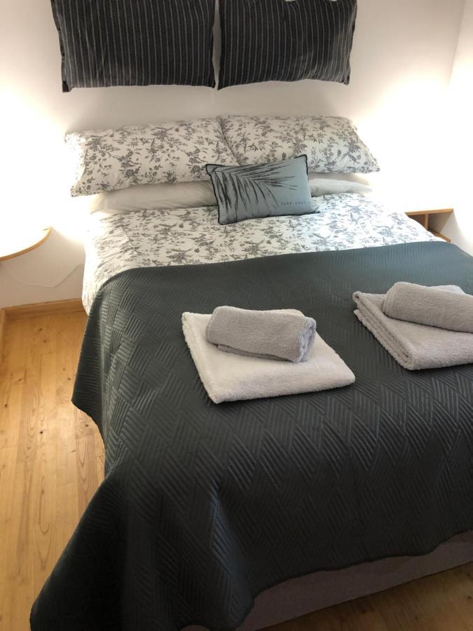 The Walnut Tree Chambre D'Hotes Le Dorat Exteriör bild